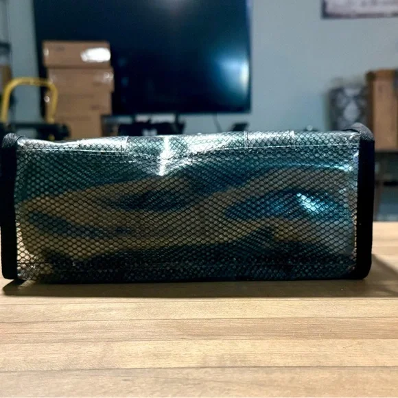 Zenana Clear Shimmer Plastic Stadium Approved Tote Bag Loaded Designer Goodies - Picture 8 of 16